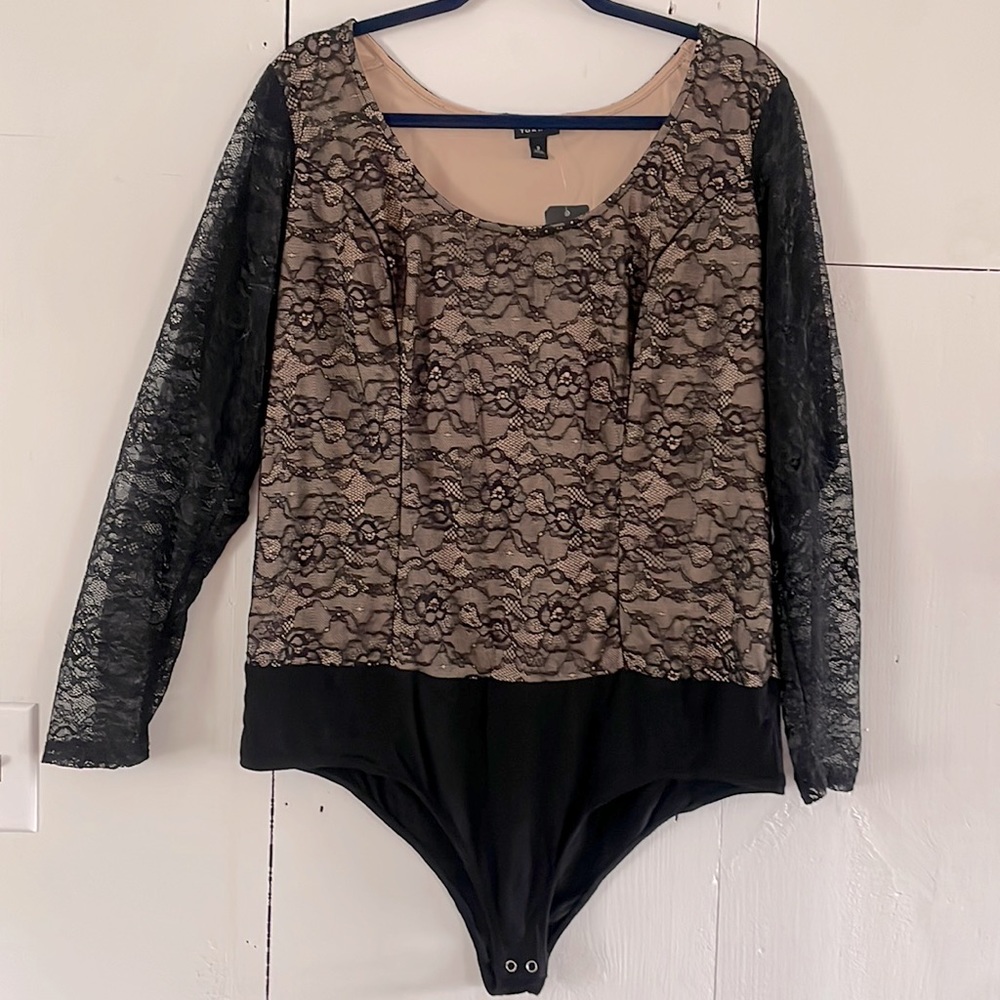 NWT Torrid Lace Body Suit